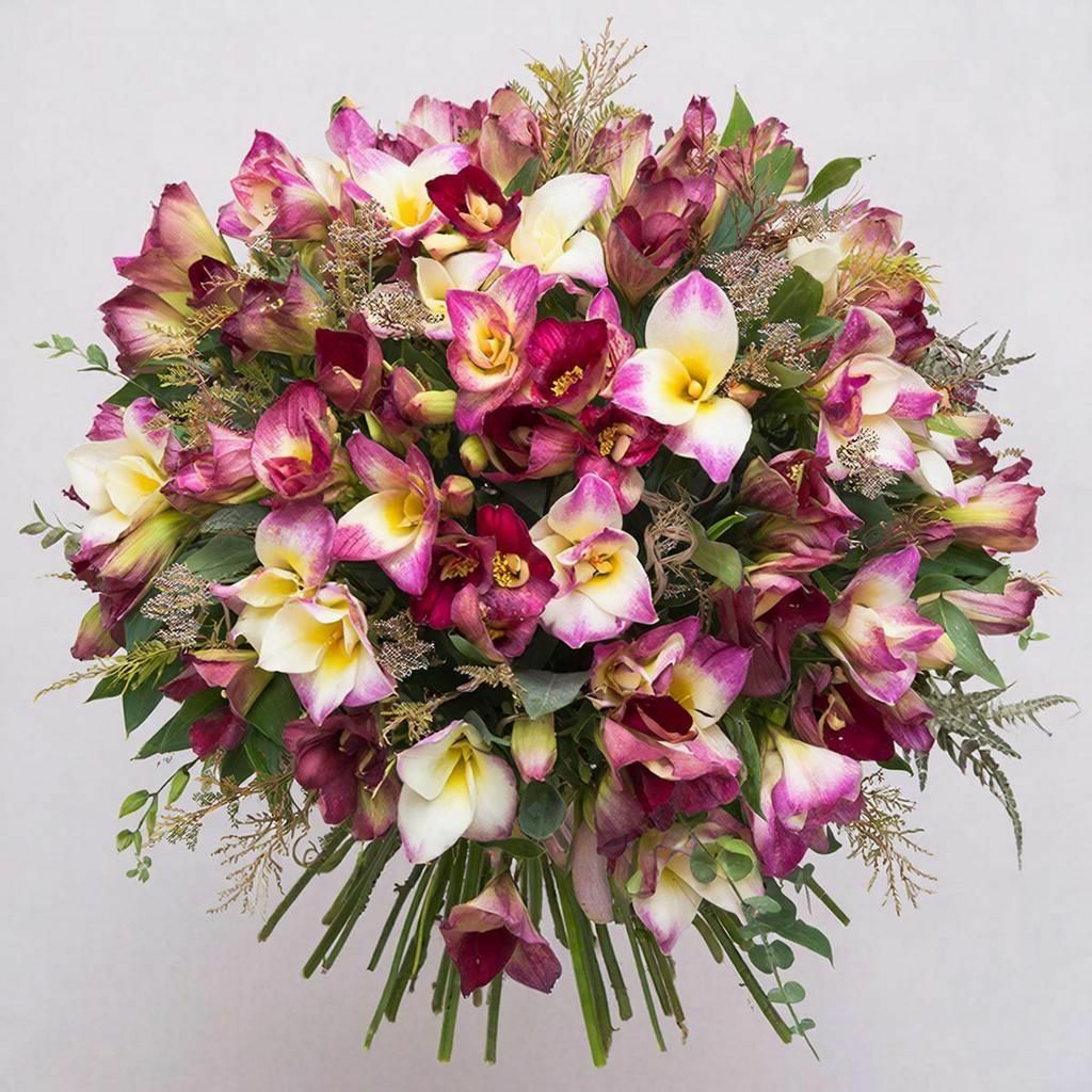 &nbsp; &nbsp; &nbsp;Букет Облако&nbsp; &nbsp; &nbsp; &nbsp; &nbsp; &nbsp;Наслаждения&nbsp; &nbsp; &nbsp; &nbsp; &nbsp; &nbsp; &nbsp;<span style="font-style: italic;"></span>